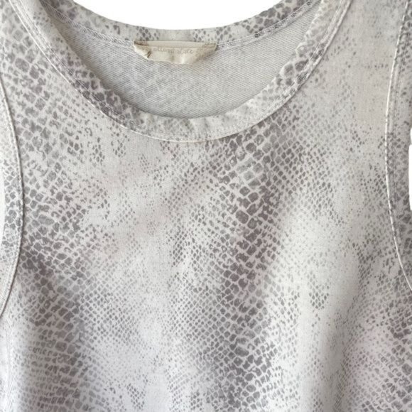 Altar'd State White and Grey Snake Print Crop Top Small - Picture 3 of 4